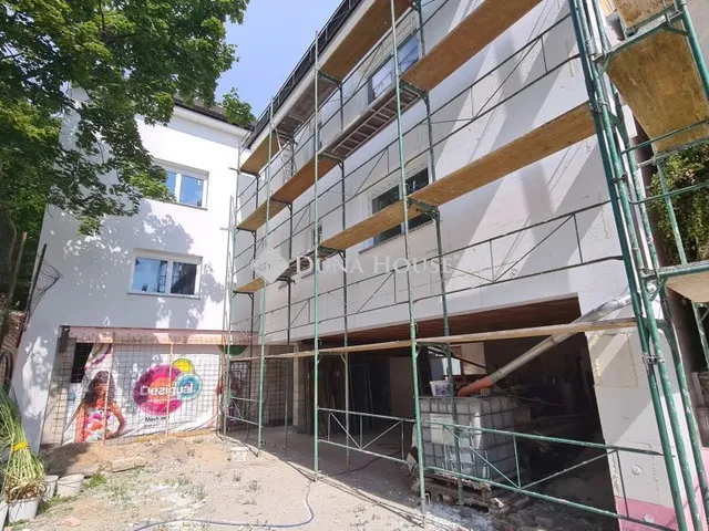 Eladó kereskedelmi és ipari ingatlan Sopron 78 nm