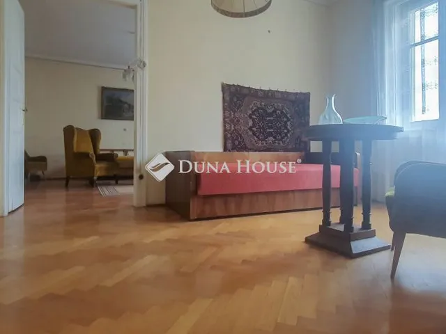 Eladó lakás Sopron 168 nm