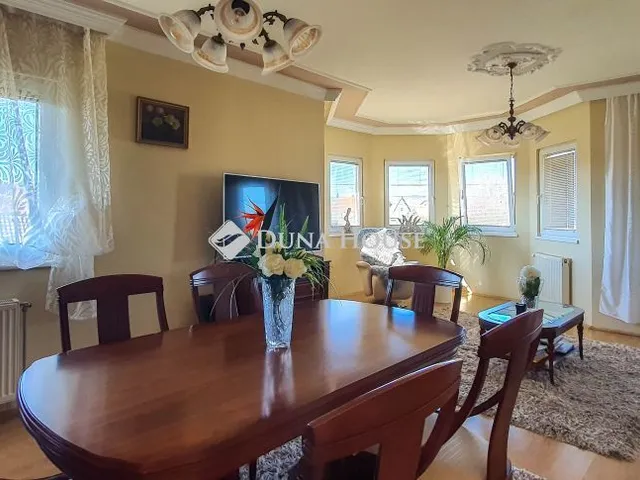Eladó ház Kópháza 187 nm