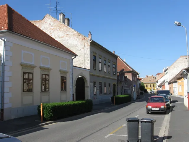 Eladó kereskedelmi és ipari ingatlan Sopron 199 nm