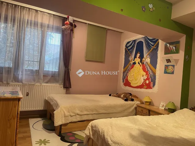 Eladó lakás Sopron, Templom utca 94 nm