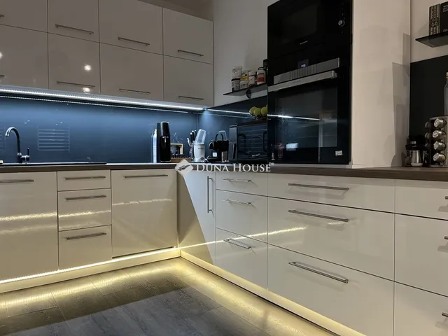 Eladó lakás Fertőszentmiklós 112 nm