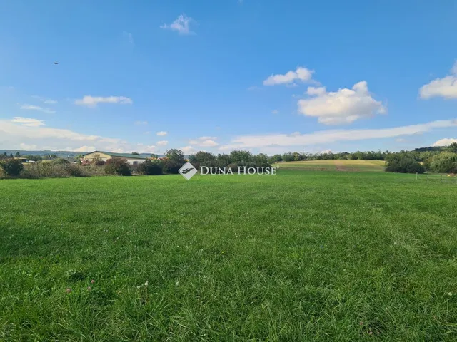 Eladó telek Harka, Soproni utca 4304 nm