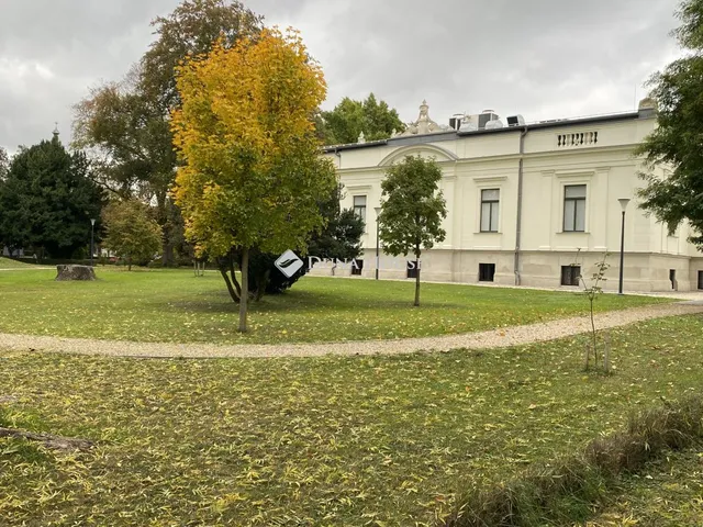 Eladó kereskedelmi és ipari ingatlan Sopron 134 nm
