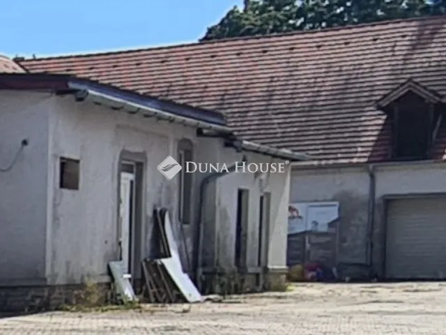 Eladó kereskedelmi és ipari ingatlan Sopron 101 nm