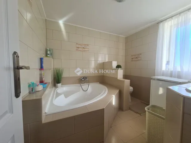 Eladó ház Fertőrákos, Fő utca 120 nm