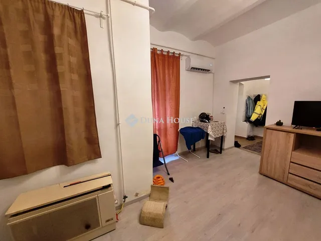 Eladó lakás Sopron 28 nm