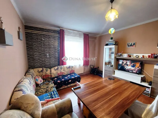 Eladó lakás Fertőd 70 nm