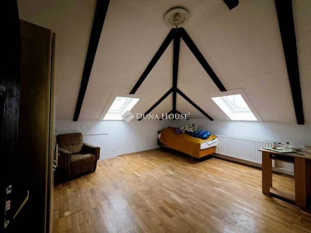 Eladó lakás Sopron, Frankenburg út 89 nm