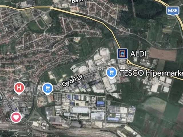 Eladó kereskedelmi és ipari ingatlan Sopron 150 nm