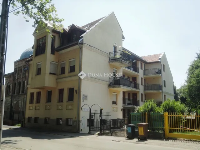 Eladó kereskedelmi és ipari ingatlan Sopron 52 nm