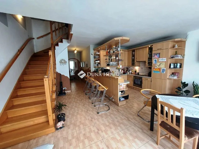 Kiadó ház Sopron 105 nm