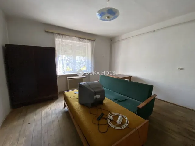 Eladó ház Gyóró 95 nm