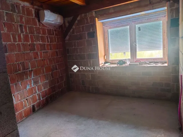 Eladó ház Zsira 105 nm