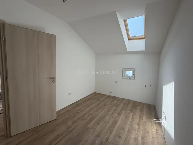 Kiadó lakás Sopron 144 nm