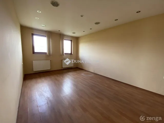 Eladó telek Sopron 4922 nm