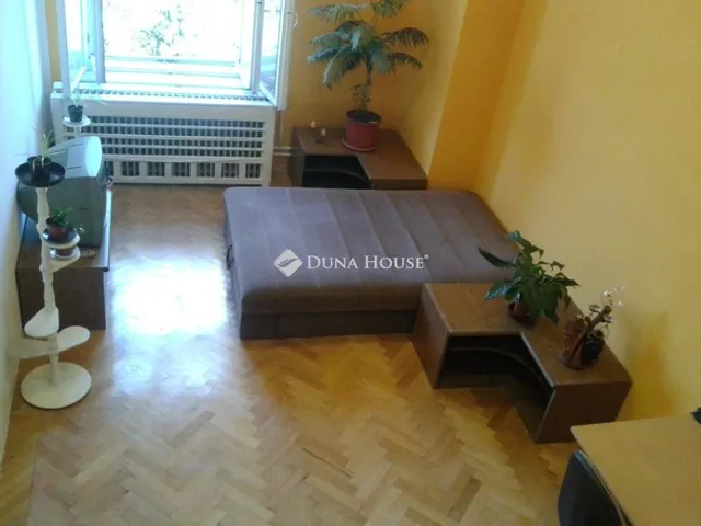 Eladó kereskedelmi és ipari ingatlan Budapest XXI. kerület, Mansfeld Péter utca 507 nm