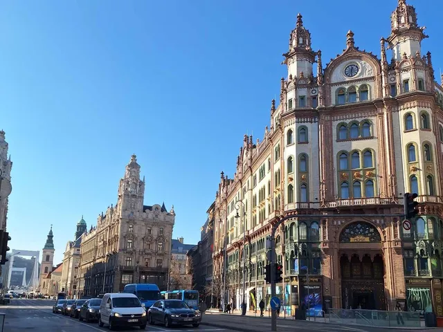 Eladó lakás Budapest V. kerület, Belváros, Kígyó utca 119 nm