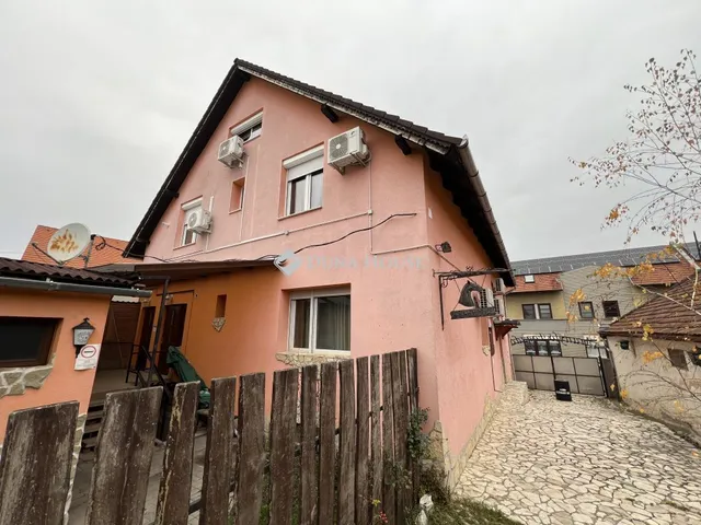 Eladó ház Pilisvörösvár 501 nm