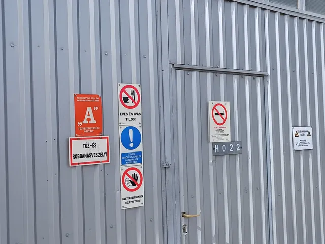 Kiadó kereskedelmi és ipari ingatlan Göd 1632 nm