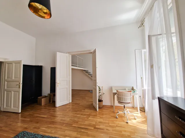 Kiadó lakás Budapest VI. kerület 71 nm