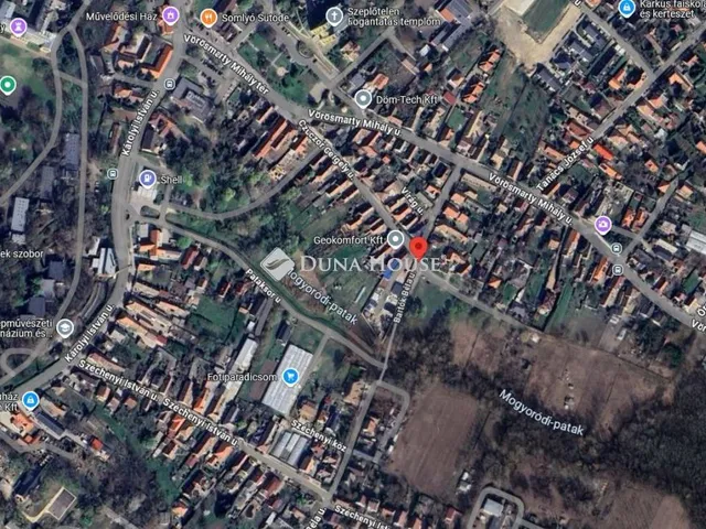 Eladó telek Fót, Czuczor Gergely utca 1500 nm