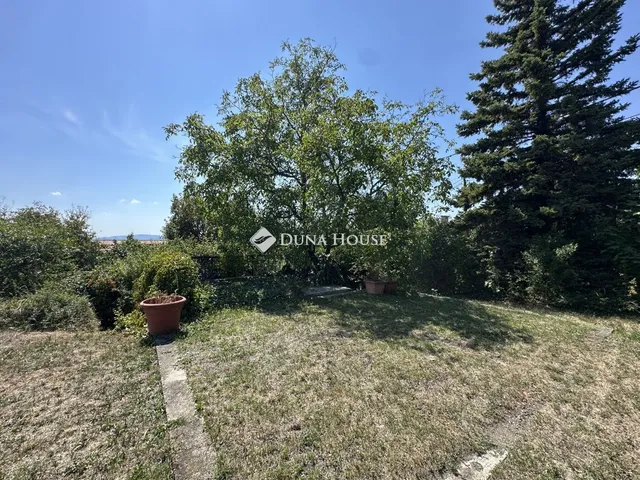 Eladó telek Szentendre 719 nm