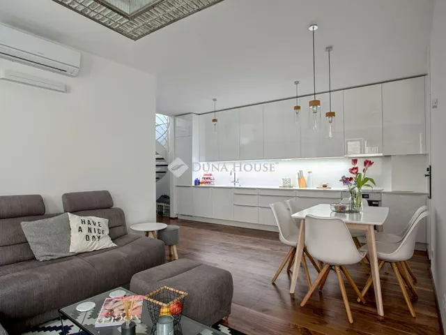 Eladó lakás Budapest VI. kerület 123 nm