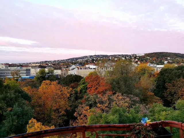 Eladó lakás Budapest I. kerület 113 nm