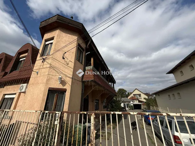 Eladó ház Dunakeszi 342 nm