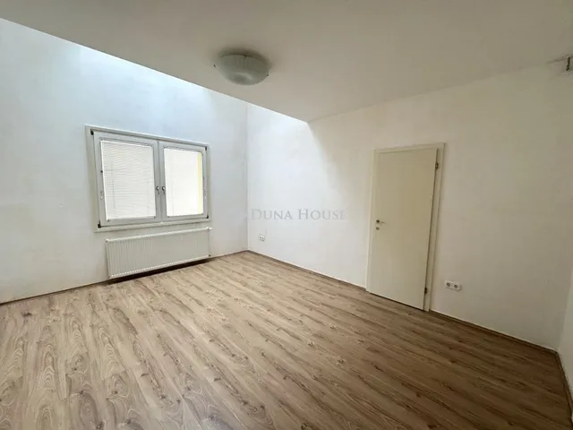 Eladó lakás Budapest VII. kerület 72 nm