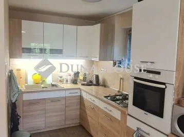 Eladó ház Áporka 190 nm