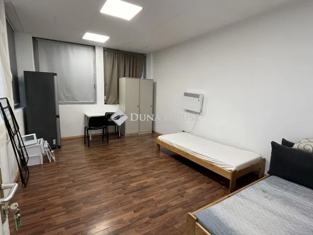 Kiadó kereskedelmi és ipari ingatlan Budapest XIV. kerület 400 nm