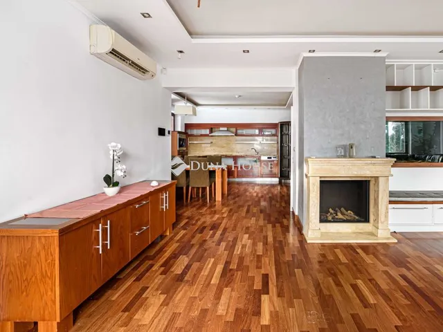 Eladó ház Budapest XI. kerület 340 nm