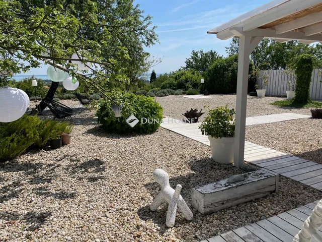 Eladó ház Lovas 128 nm