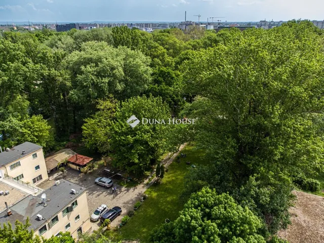 Eladó lakás Budapest XIII. kerület, Népsziget út 96 nm