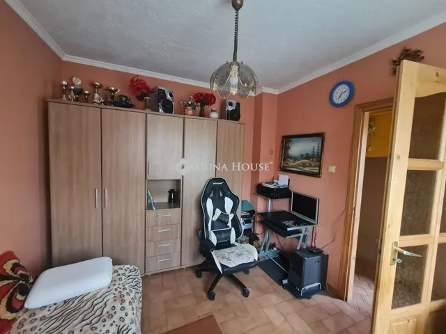 Eladó ház Budapest XX. kerület, Debrecen utca 234 nm