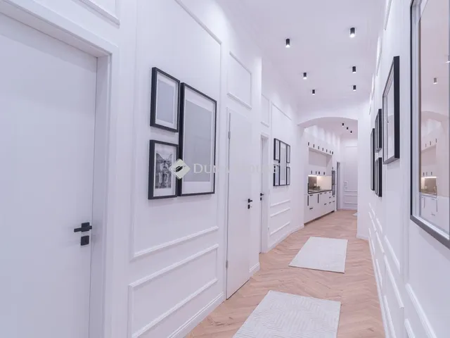 Eladó lakás Budapest VIII. kerület 93 nm