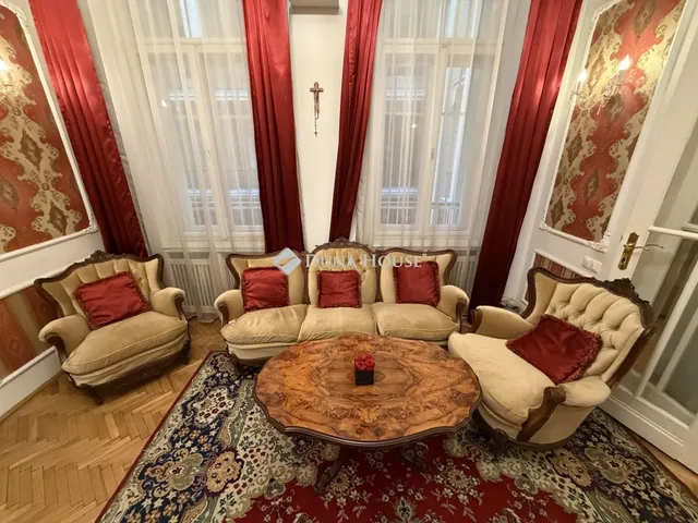 Eladó lakás Budapest V. kerület, Vértanúk tere 63 nm