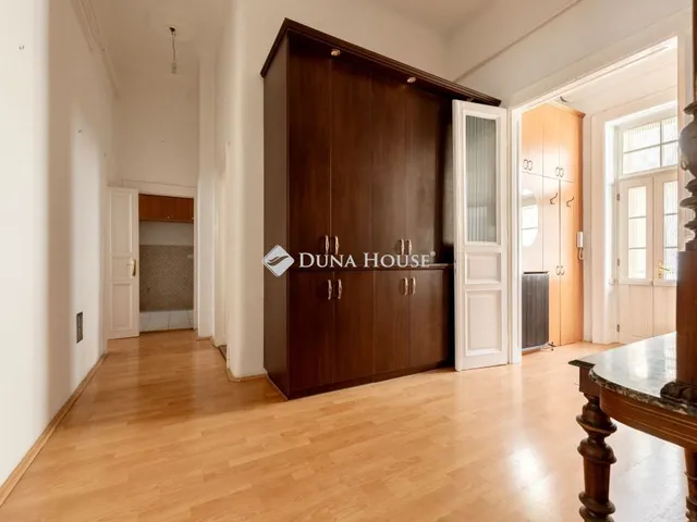 Eladó lakás Budapest V. kerület 120 nm