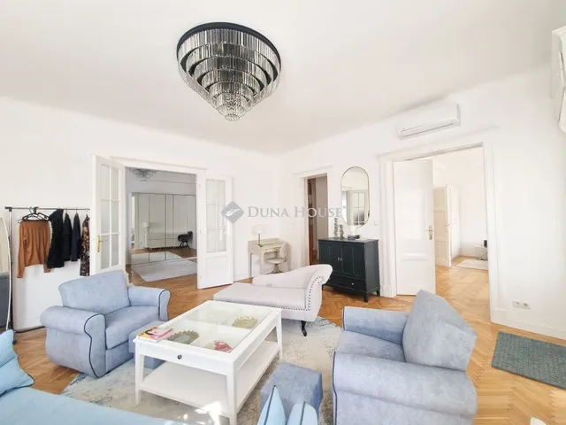 Eladó lakás Budapest II. kerület, Fillér utca 138 nm