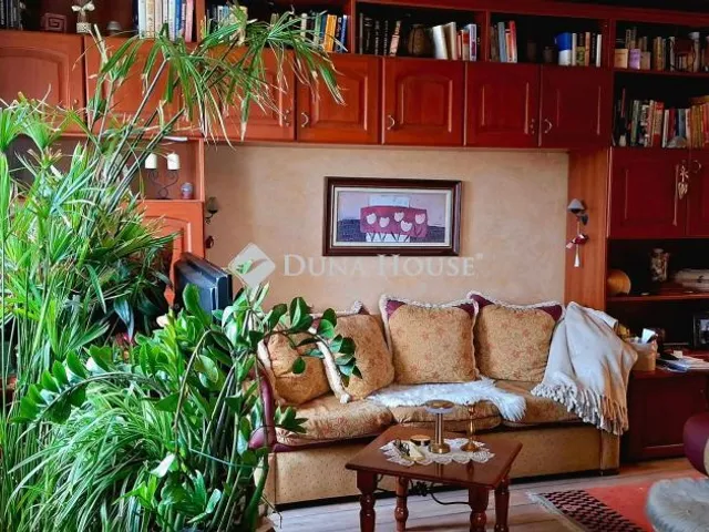 Eladó lakás Kunszentmárton 72 nm