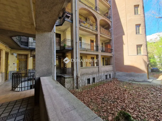 Eladó lakás Budapest XIII. kerület, Gyöngyösi utca 40 nm