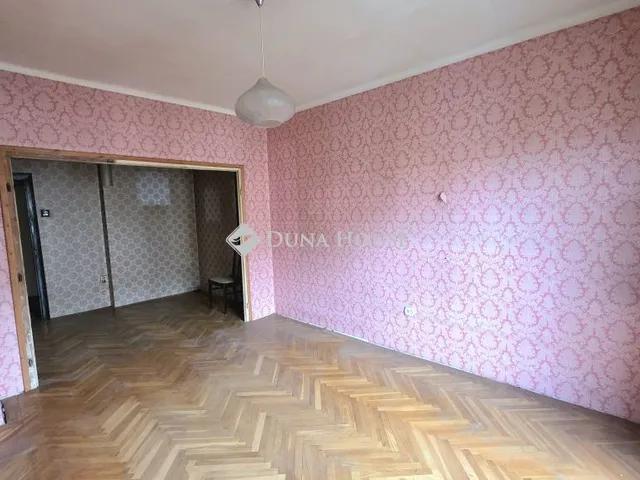 Eladó lakás Budapest I. kerület 70 nm