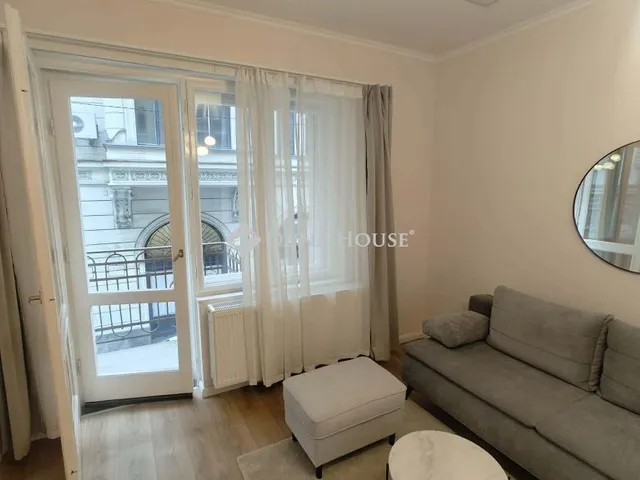 Kiadó lakás Budapest VI. kerület 77 nm