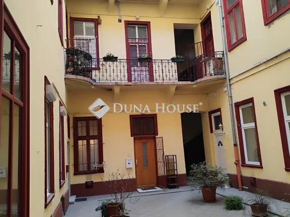 Eladó lakás Budapest VI. kerület 59 nm