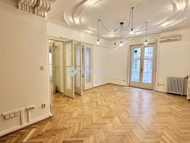 Eladó lakás Budapest XIII. kerület 155 nm