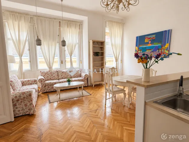 Kiadó lakás Budapest V. kerület 89 nm