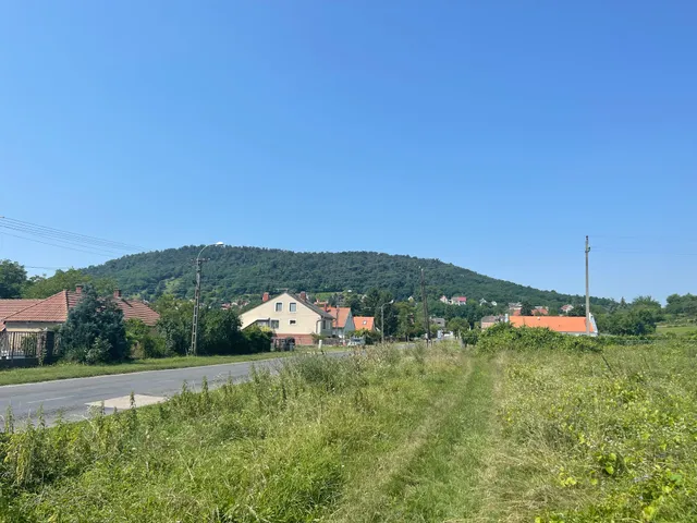 Eladó telek Szigliget, Iharos utca 10000 nm