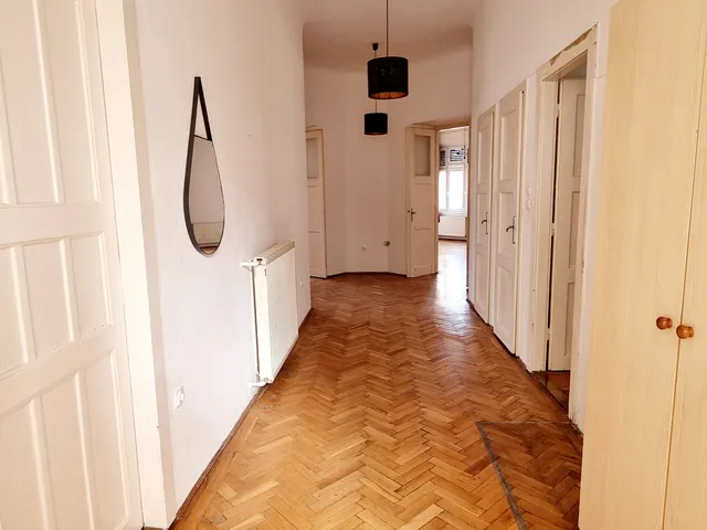 Eladó lakás Budapest XIII. kerület 131 nm